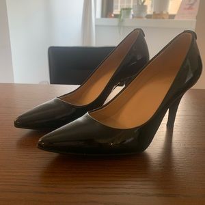 Black patent Michael Kors heels